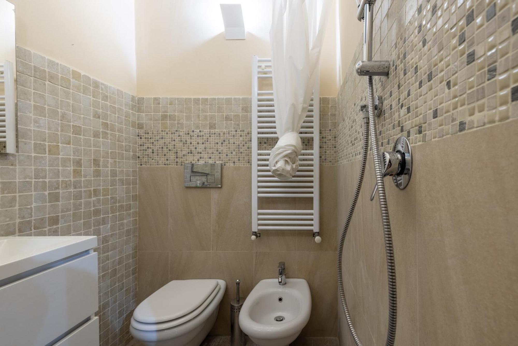 Lovely Studio Apartment - Capocci Рим Екстер'єр фото