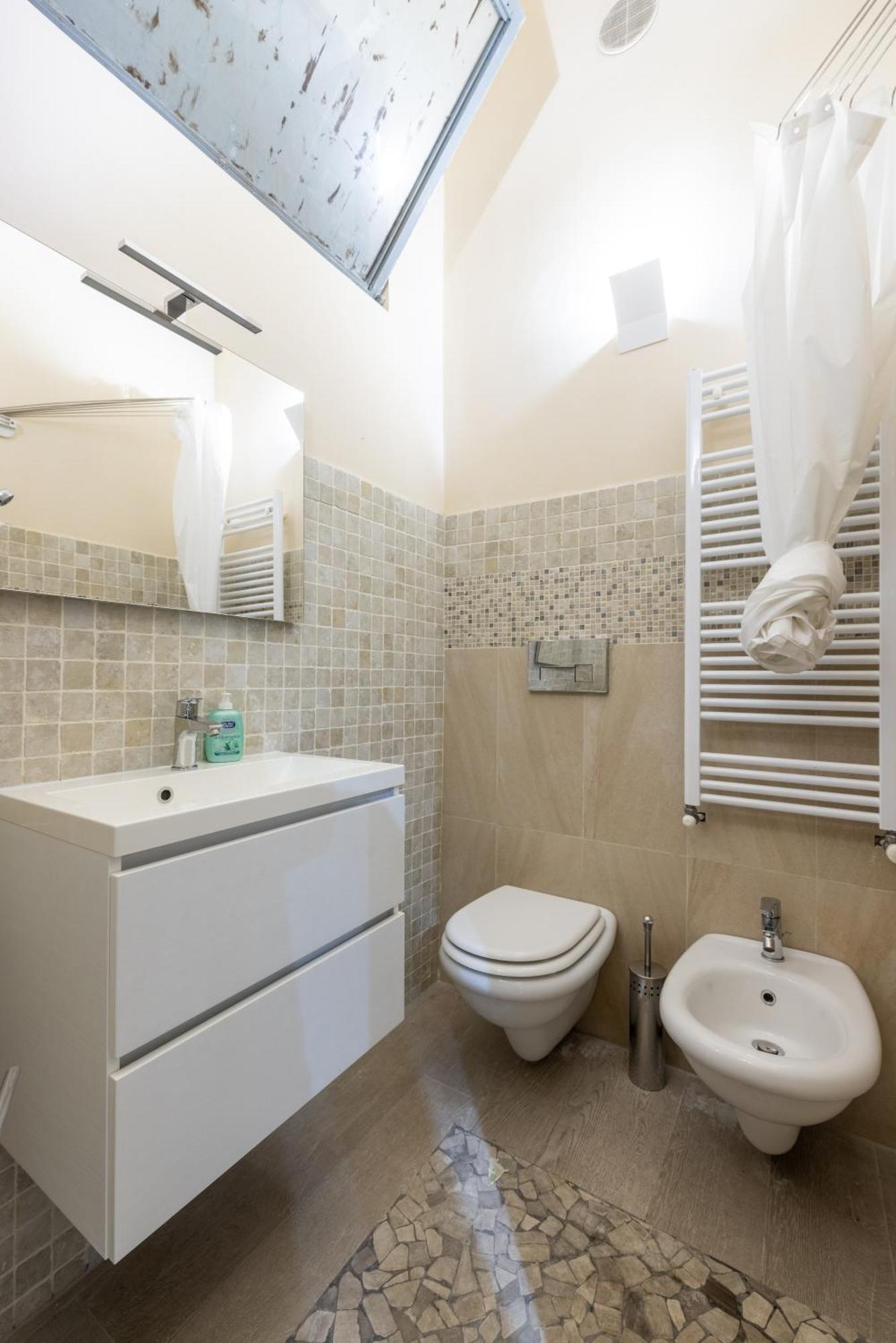 Lovely Studio Apartment - Capocci Рим Екстер'єр фото