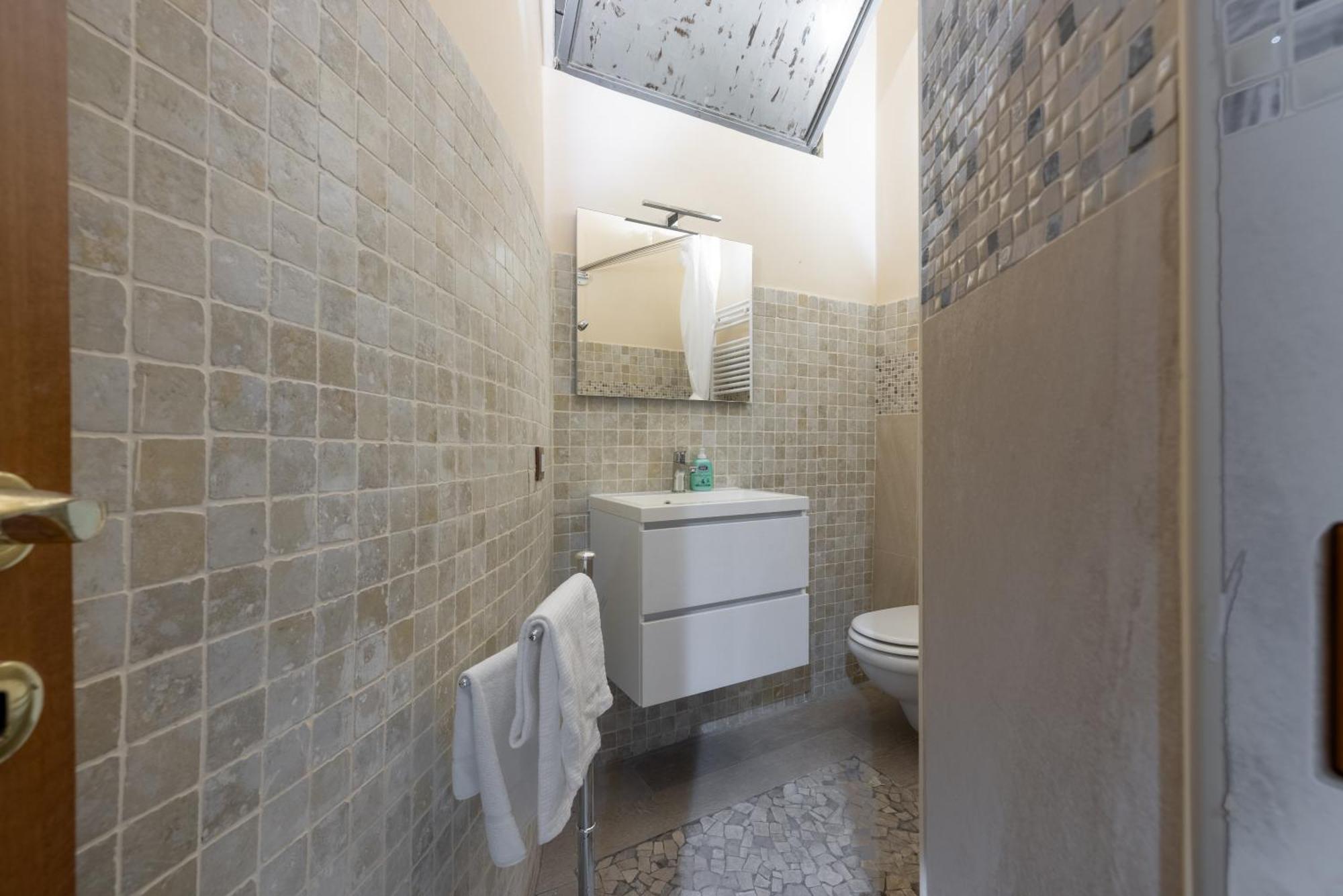 Lovely Studio Apartment - Capocci Рим Екстер'єр фото